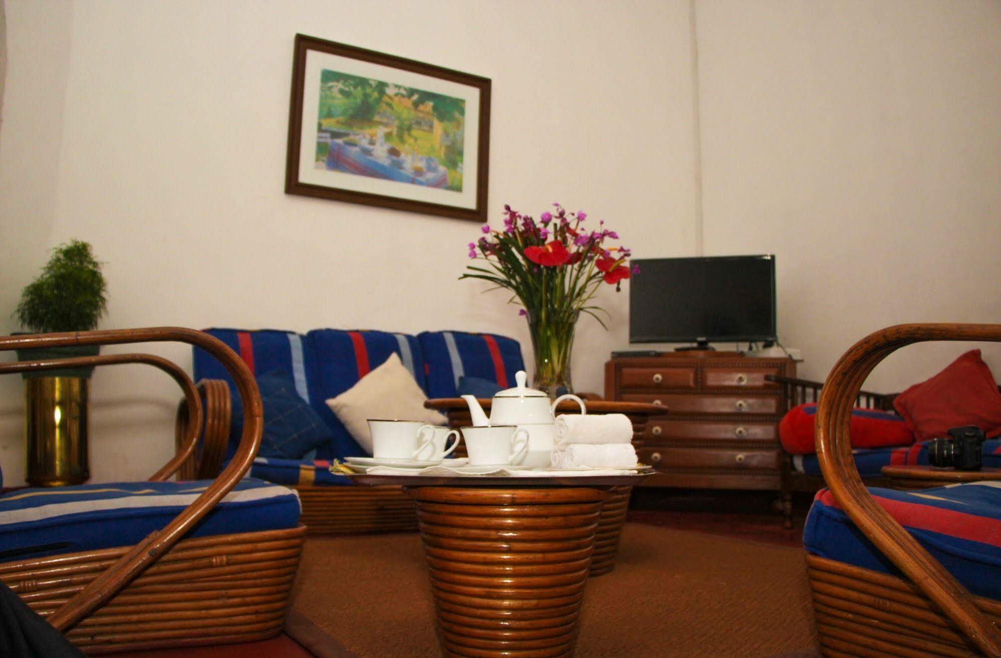 Madulkele Hatale Tea Estate Bungalow מראה חיצוני תמונה